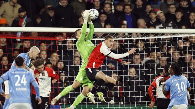 El Feyenoord se distrae con Europa