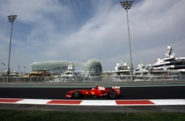 En la temporada 2009 en Abu Dhabi, quería despedirse de la escudería de una buena forma, pero en la clasificación no puede entrar en la Q3, y en carrera, lo adelanta Heikki Kovalainen, y termina 12º