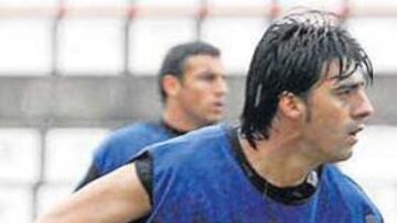 <b>LAS NOVEDADES. </b>Julio César Cáceres y Óscar López tienen muchos números para ser titulares mañana ante Osasuna en el Reyno de Navarra. Luis César decidirá.