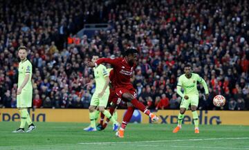 Y llegó el milagro. Sin Salah ni Firmino, el Liverpool debía remontar el 3-0 de la ida y para ello necesitaba cuajar un partido perfecto. Y así fue. Dio  todo un recital de energía, carácter y juego que dejó al Barcelona una imagen de equipo menor. Origi y Wijnaldum, con dos goles cada uno, hicieron que Anfield viviera la noche más mágica de su historia en Champions y clasificaron al Liverpool a su segund final consecutiva.