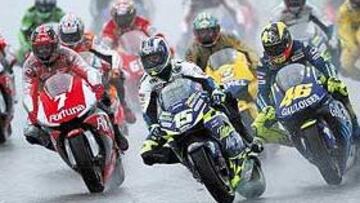 <b>SIN CORTES. </b>Sólo una cosa es segura acerca de las carreras con lluvia en MotoGP: no habrá interrupciones.