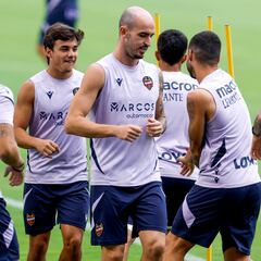 Oriol Rey y Pampín se quedan en Valencia