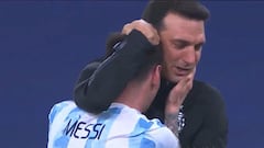 Emotivo abrazo entre Scaloni y Messi al final del partido