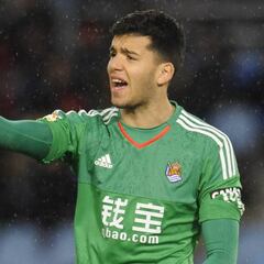 Guardiola busca portero para el City y Rulli es el elegido