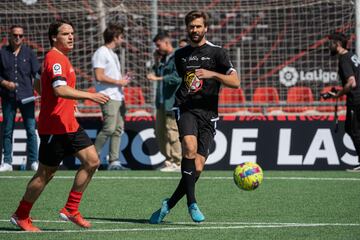 Los exfutbolistas españoles Fernando Morientes (i) y Fernando Llorente, durante la tercera edición del Encuentro de las Estrellas.