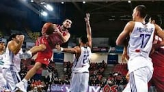 El Madrid cae en Atenas tras remontar 28 puntos