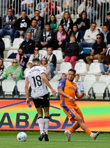 Duelo entre tapados para el playoff y reseteados por el VAR