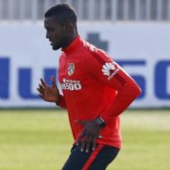 Jackson Martínez afronta la última fase de su recuperación