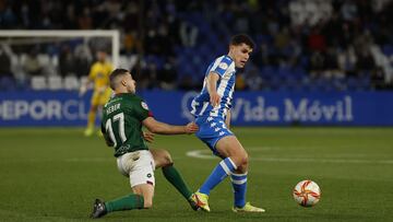 Trilli y Herber en el Deportivo-Racing de Ferrol de la temporada 2021-2022.