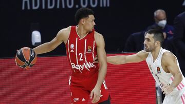 Wade Baldwin ante Campazzo, durante el Real Madrid-Bayern Múnich de la Euroliga.