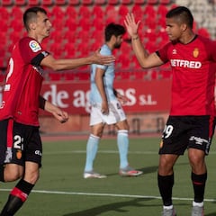 El árbitro y el VAR abochornan al Celta y el Mallorca le atropella