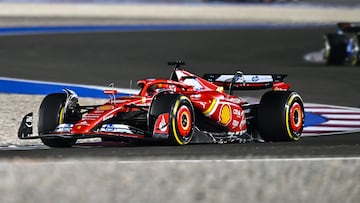 Lusail (Qatar), 29/11/2024.- Scuderia Ferrarii driver Carlos Sainz Jr of Spain in action during the Sprint Qualifying for the Formula 1 Qatar Grand Prix in Lusail, Qatar, 29 November 2024. The Formula 1 Qatar Grand Prix will be held on 01 December 2024. (Fórmula Uno, España, Catar) EFE/EPA/NOUSHAD THEKKAYIL