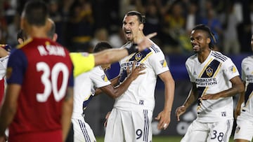 A lo largo de su carrera, Zlatan ha destacado por su fuerte temperamento en la cancha, protagonizado festejos retadores contra los rivales.