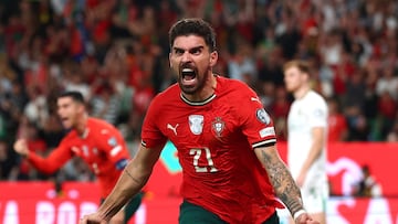 Soccer Football - FIFA World Cup - UEFA Qualifiers - Group F - Portugal v Republic of Ireland - Estadio Jose Alvalade, Lisbon, Portugal - October 11, 2025 Portugal's Ruben Neves celebrates scoring their first goal REUTERS/Pedro Nunes