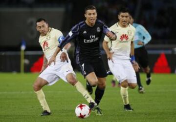 Cristiano Ronaldo & Rubens Sambueza.