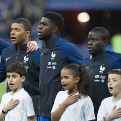 Según Téléfoot, Florentino se vio con la familia de Mbappé