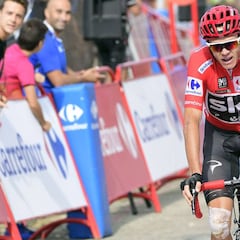 Froome resiste el acoso de Contador y Nibali en La Pandera