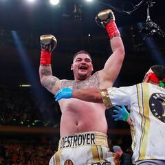 Mundo del boxeo se rinde a los pies de Andy Ruiz