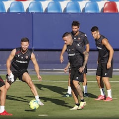 Mustafi se estrena en una lista sin Melero ni Miramón