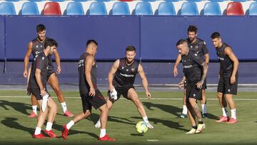 17/09/21 LEVANTE UD  ENTRENAMIENTO
 MUSTAFI
 DUARTE
 ROGER