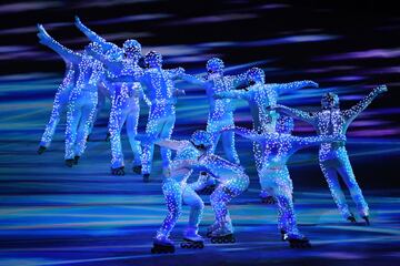 Futurista y colorida ceremonia de clausura de los Juegos Olímpicos de Invierno disputados en PyeongChang (Corea del Sur).