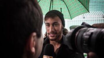 Neymar, en la presentación del instituto en Sao Paulo