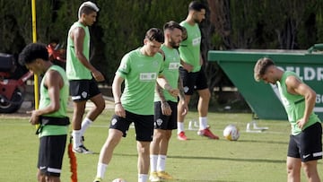 25-08-21
ELCHE
ENTRENAMIENTO