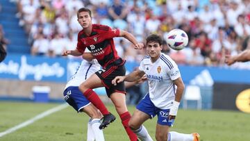 Pablo Tomeo debutó como titular en el Mirandés.