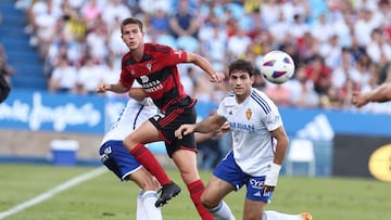 Pablo Tomeo debutó como titular en el Mirandés.
