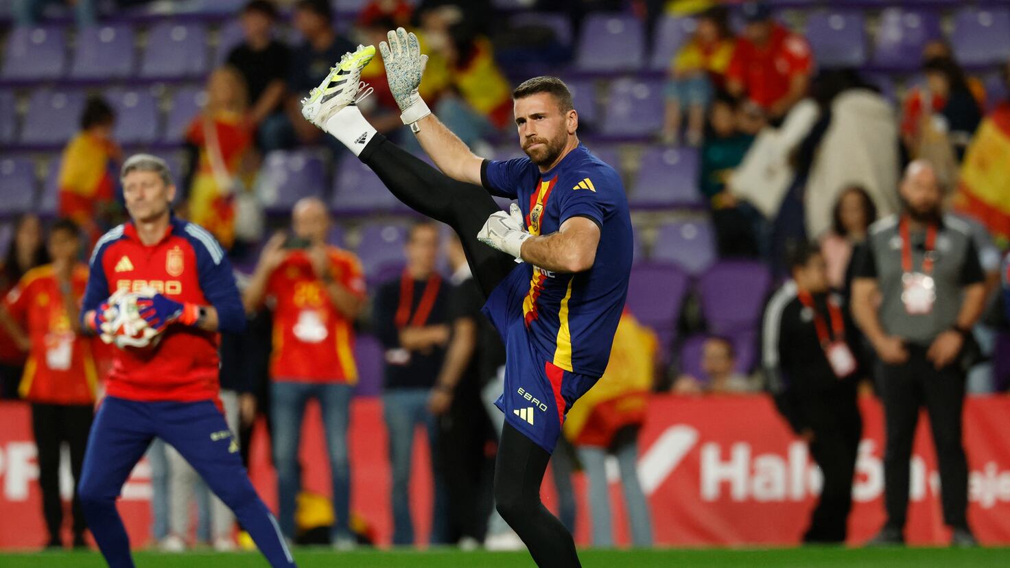 Unai Simón supera su récord de imbatibilidad como internacional