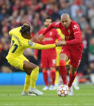 Fabinho y Chukwueze.