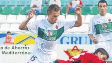 <b>PENDIENTE. </b>Lukasiewicz espera que Vidal le de una oportunidad frente al Lorca.