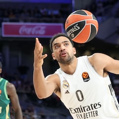 Scariolo: “No hay ninguna opción de que Lyles se vaya ya a la NBA”