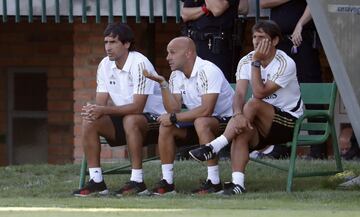 Raúl González Blanco oversaw his first game as Real Madrid Castilla against Gimnastica Segoviana at the Municipal de La Albuera.