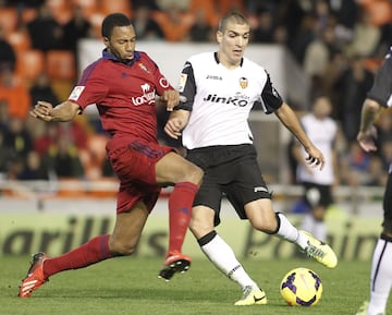 Jugó con el Valencia la temporada 13/14