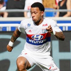 Depay gana el premio de mejor jugador de abril en la Ligue 1