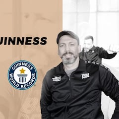 27 horas pegando a un saco: un Récord Guinness para ayudar