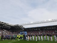 Soccer Football - Serie A - Atalanta v Napoli - New Balance Arena, Bergamo, Italy - February 22, 2026 Players lien-up before the match REUTERS/Ciro De Luca