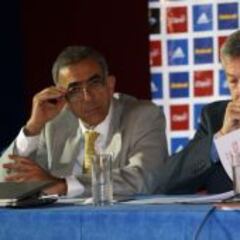 Azul Azul pone urgencia para cerrar las renovaciones