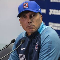 Siboldi, molesto ante la posible caída del fichaje de Alex Castro