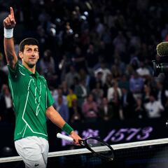 Djokovic cumple 33 años sin conocer la derrota en 2020
