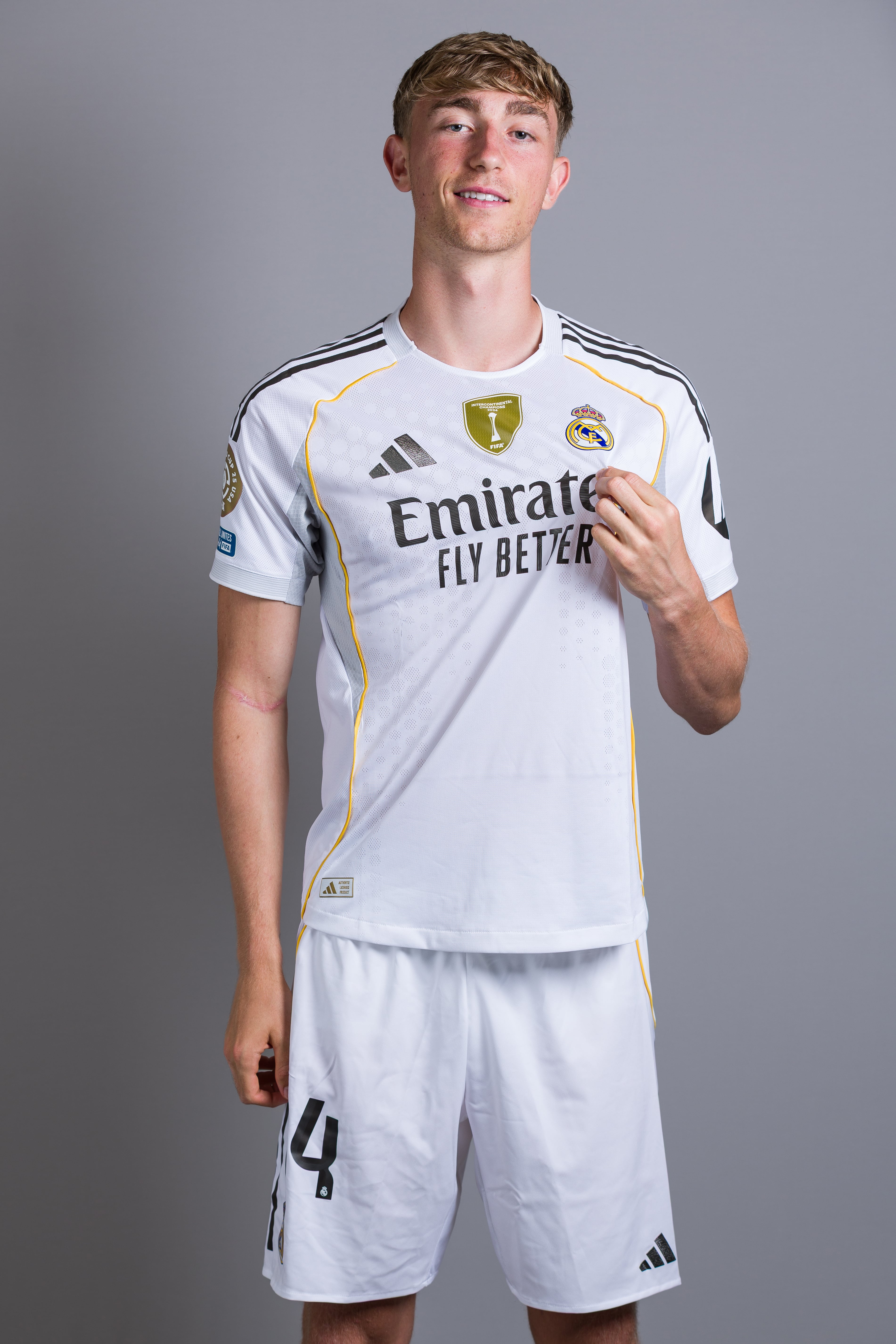 Huijsen toma el mando