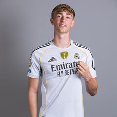 Huijsen toma el mando