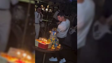 Se va a hacer viral al momento: el baile de Cristiano, desatado, en su 40 cumpleaños