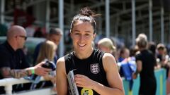 Soccer Football - Women's International Friendly - England Training - St George's Park, Burton Upon Trent, Britain - June 21, 2022 England's Lucy Bronze during training Action Images via Reuters/Molly Darlington