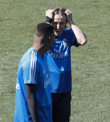 El Real Madrid prepara su partido contra el Huesca