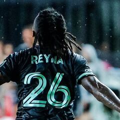 Yordy Reyna reaparece