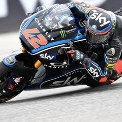 Bagnaia aparta a Márquez de la victoria y Mir roza el podio