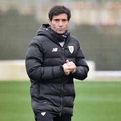 Marcelino: "La idea de Raúl García es seguir y la del club es que siga"