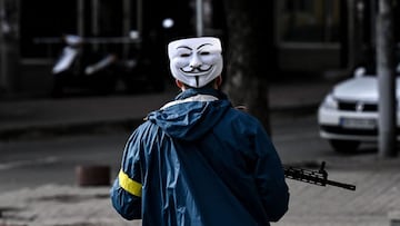 How did Anonymous&#039;s message get on Russian television?